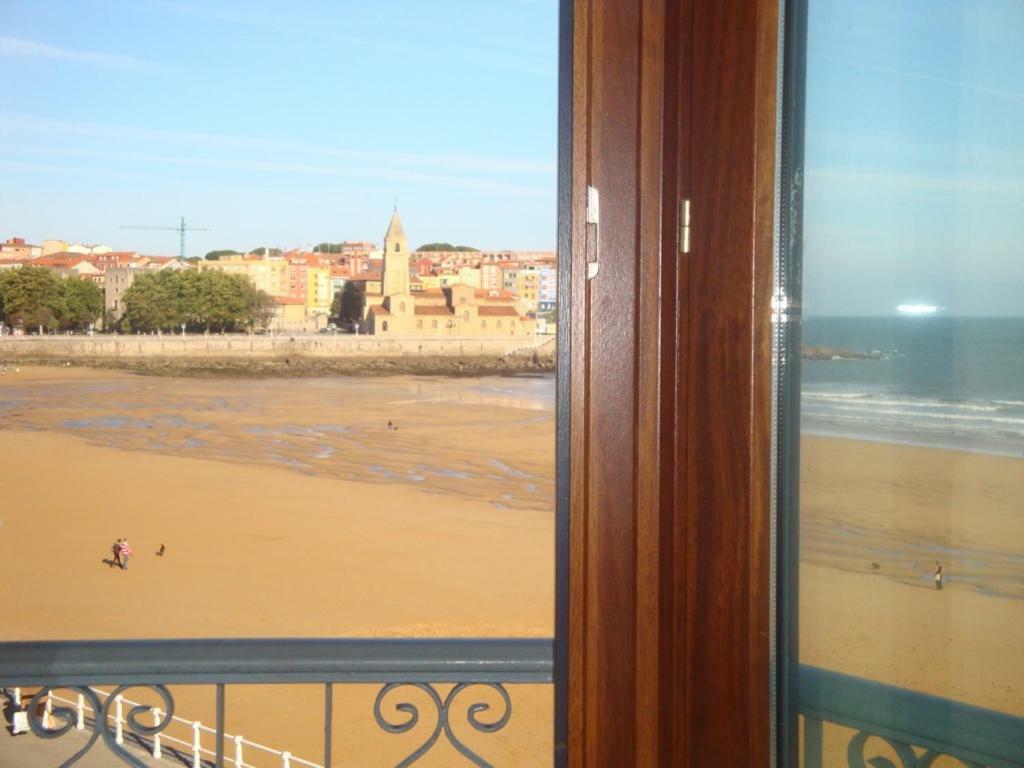 Vivienda En Gijon Frente Al Mar Villa Kültér fotó